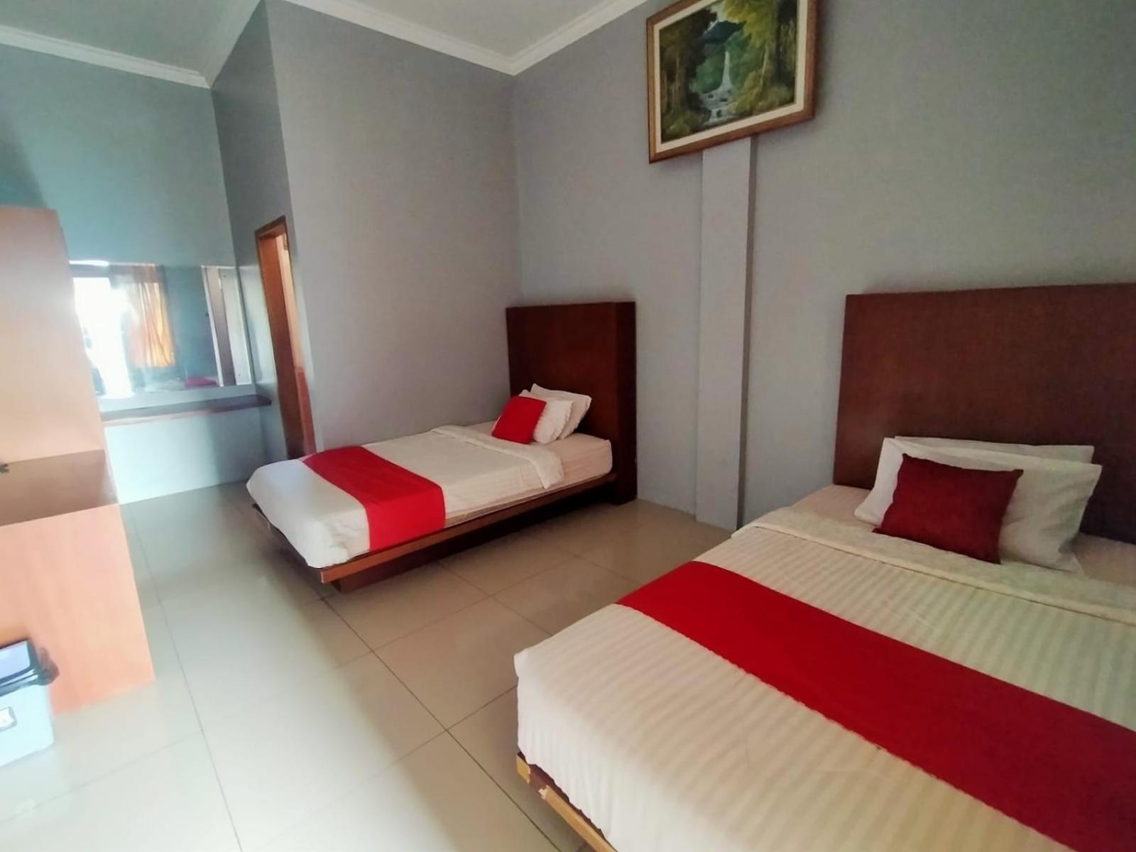 Hotel Asri Baru Purwokerto Εξωτερικό φωτογραφία